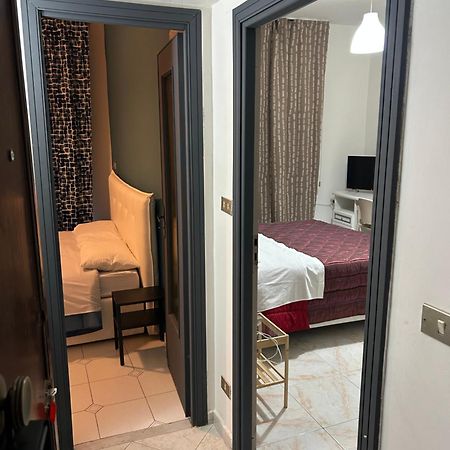 Bed and Breakfast Happy Fly Now Neapol Exteriér fotografie
