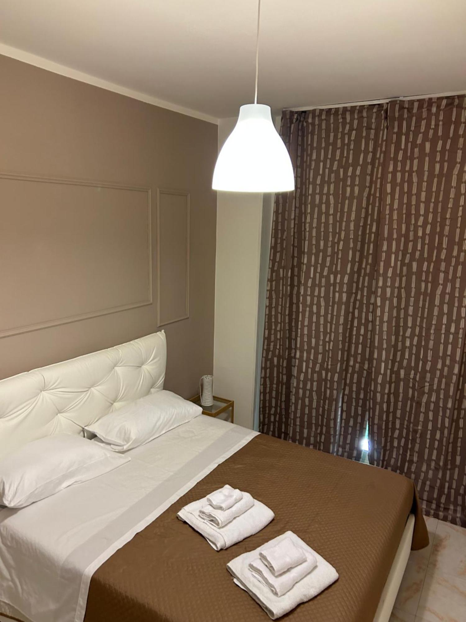 Bed and Breakfast Happy Fly Now Neapol Exteriér fotografie
